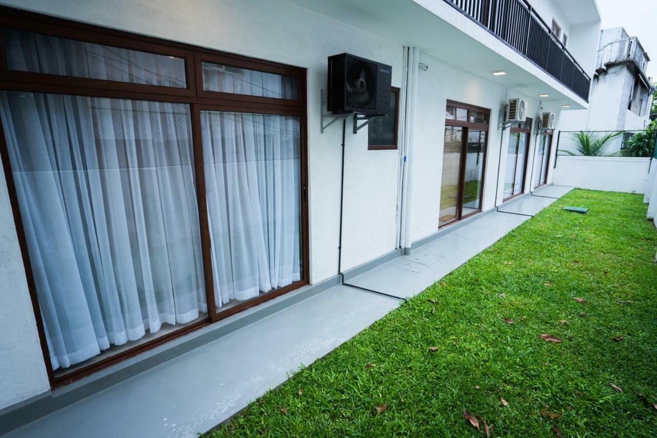Kozy B&B Dehiwala-Mount Lavinia Kültér fotó